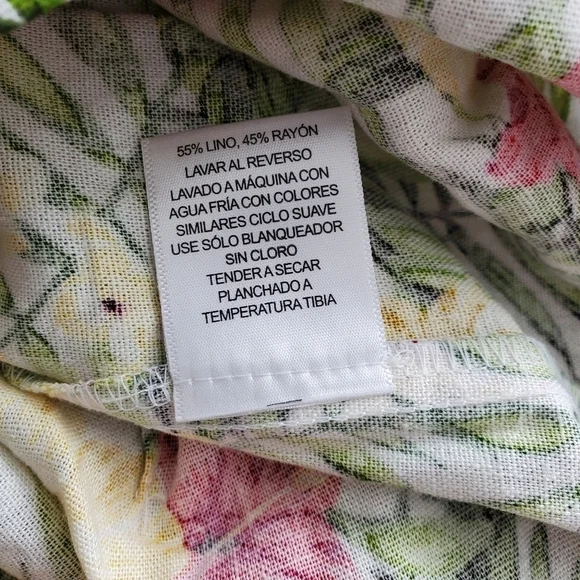 NEW XOXO Tropical Print Romper - Picture 5 of 5